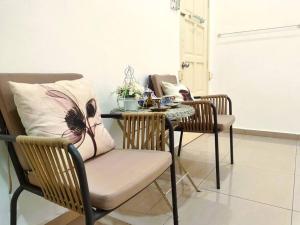 Posezení v ubytování Semenyih Timeless Vintage Stay