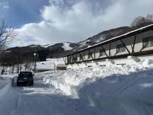 Hakuba Deer Lodge v zimě