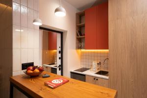 Η κουζίνα ή μικρή κουζίνα στο Mirabad Homes 51 I Tashkent City Center +44 φωτογραφίες