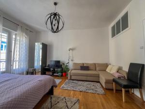 Posedenie v ubytovaní King One Studio In The City Center - Netflix