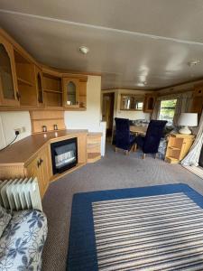 Η κουζίνα ή μικρή κουζίνα στο Compact Holiday Home