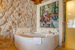 Koupelna v ubytování Kasr-ı Kapadokya Cave Suites