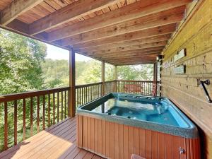 Fotografie z fotogalerie ubytování Lazy Cub Lodge v destinaci Pigeon Forge