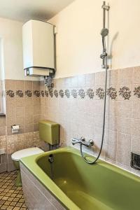 Koupelna v ubytování Holiday Home Andrea by Interhome