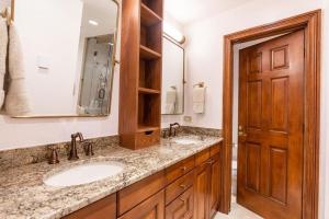 Ένα μπάνιο στο Strawberry Park 109 condo