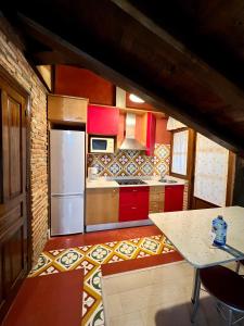 A kitchen or kitchenette at Posada la Leyenda