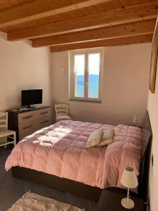 Gallery image of Casa Nonno Nacleto in Vercana +23 photos