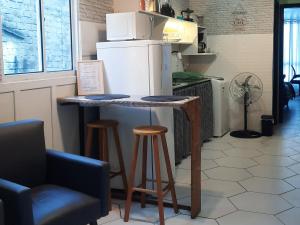 Köök või kööginurk majutusasutuses Apartamento Container com pátio, vaga para carro e Split