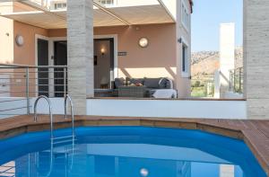 Bazén v ubytovaní Marinas Villas alebo v jeho blízkosti