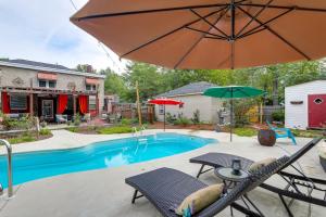 Piscina di Backyard Oasis with Pool Sunny Sumter Studio! o nelle vicinanze