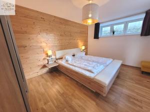 Postel nebo postele na pokoji v ubytování Alpine Tauplitz TOP 5