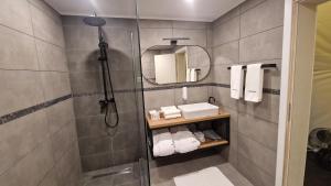 Ванна кімната в Glamping Tara