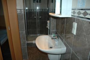 Koupelna v ubytování Hotel Kappelner Hof