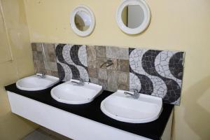Koupelna v ubytování Hostel Leal Loyalty