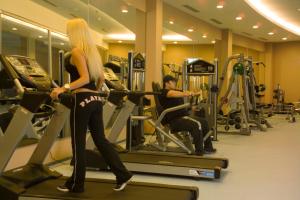 The fitness centre and/or fitness facilities at Alaiye Resort & Spa Hotel - Ultra All Inclusive