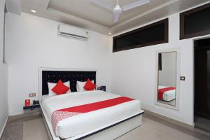 Gallery image of OYO Flagship Hotel Uk-07 in Rājpur
