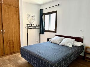 Postel nebo postele na pokoji v ubytování Pambnb - Charming Seaview Apartment