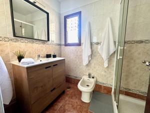 Koupelna v ubytování Pambnb - Charming Seaview Apartment