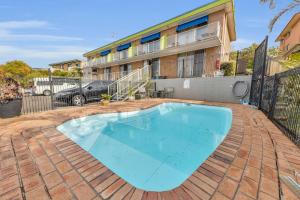 Πισίνα στο ή κοντά στο Hydra 8