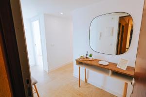 Fotografia z galérie ubytovania Apartamento prémium con 5 Piscinas Barbacoa Tenis Frontenis v destinácii Mareny Blau