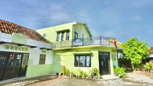 Bangunan di mana terletaknya homestay