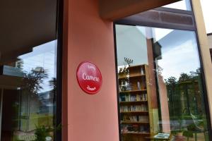 Certifikát, hodnocení, plakát nebo jiný dokument vystavený v ubytování Ai canipai