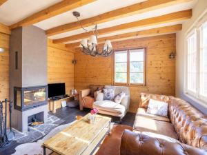 Gallery image of 8p Chalet in the mountains near Fiesch ski area in Fiesch +32 photos