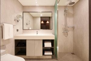 Phòng tắm tại Stanford Hotel Myeongdong