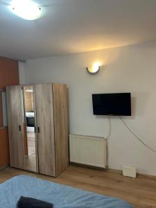 Μια τηλεόραση ή/και κέντρο ψυχαγωγίας στο Andreia Residence