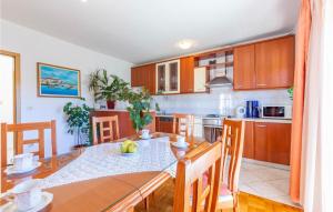 Kuchyňa alebo kuchynka v ubytovaní Apartment Mare