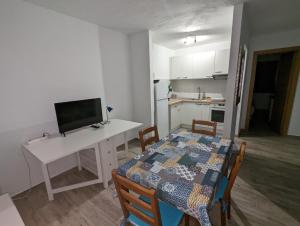 Kuchyň nebo kuchyňský kout v ubytování Appartamento Las Palmas