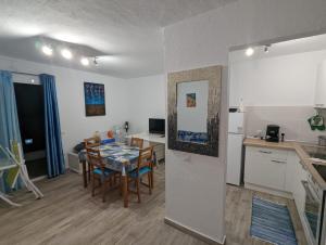 Kuchyň nebo kuchyňský kout v ubytování Appartamento Las Palmas