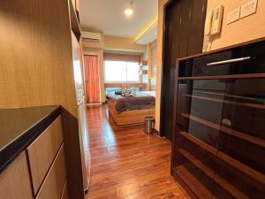 Gallery image of Tranquil Room at Scientia Residences with Pool View in South Tangerang