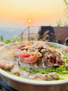 Φωτογραφία από το άλμπουμ του The Cloud View วิวเหนือเมฆแคมป์ ที่พักวิวสวยเขายายเที่ยง σε Ban Wang Sai