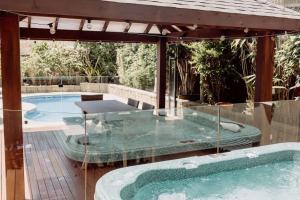 Πισίνα στο ή κοντά στο 'Wrigley House' - Pool Jaccuzi Dog Friendly