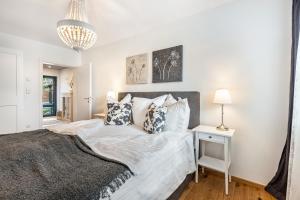 Postel nebo postele na pokoji v ubytování bei Thérèse - Obergeschoss