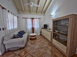 TV/trung tâm giải trí tại Apts dentro de Residencial Soficu Eden