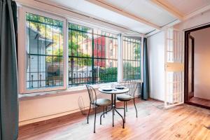 Balkón nebo terasa v ubytování Homie Suites - Modern Apartments Nearby Istıklal Street & Galata Tower