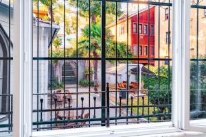 Zahrada ubytování Homie Suites - Modern Apartments Nearby Istıklal Street & Galata Tower
