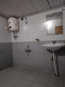 Bagno di Trilan Cottages - Donnington Road