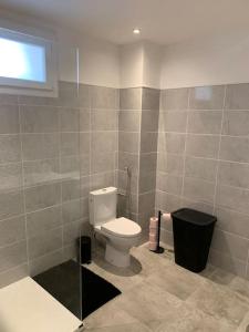 Koupelna v ubytování Maison au Cœur de Béziers + 4 fotografie