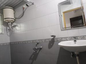 Bagno di Trilan Cottages - Donnington Road