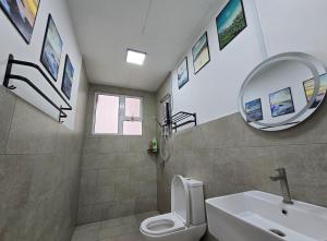Ένα μπάνιο στο Khaimal Valley Suite - Pool View +32 φωτογραφίες