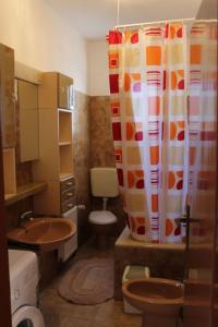 Kúpeľňa v ubytovaní Apartments Durda + 8 fotografií