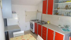 Kuchyň nebo kuchyňský kout v ubytování Apartment Pava