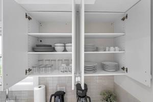 Gambar di galeri bagi Graceful Home Near DT GO Hospitals Waterfalls di Hamilton