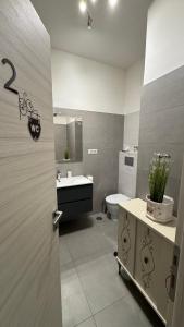 Bilik mandi di Trastevere Welcome Home Deluxe +8 gambar