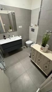 Bilik mandi di Trastevere Welcome Home Deluxe