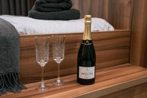 Nápoje v ubytovaní Apartments Wroc'LOVE by me &302 Legnicka Self Check-In 24h & Lift & Air conditioning