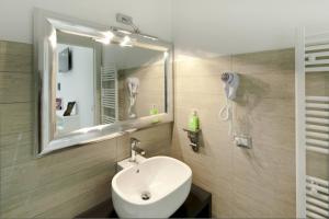 A bathroom at Affittacamere Arosio